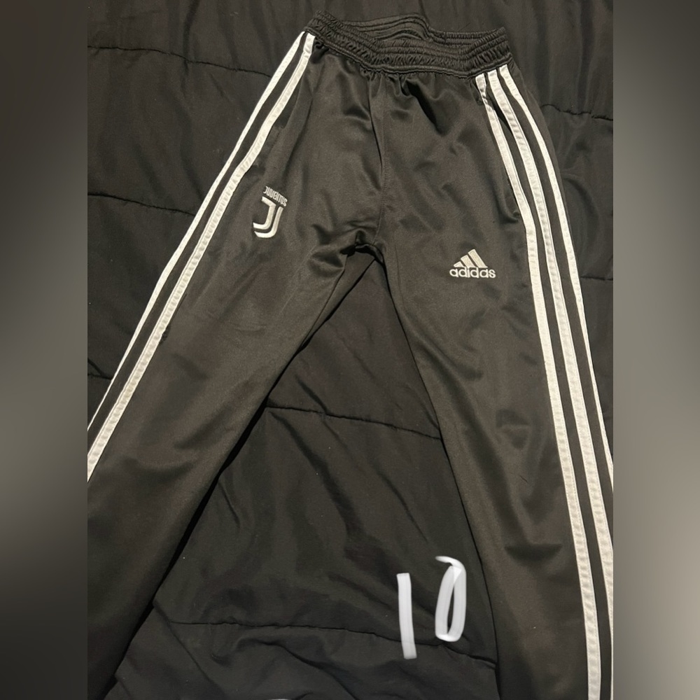Juventus Adidas boys sweatpants